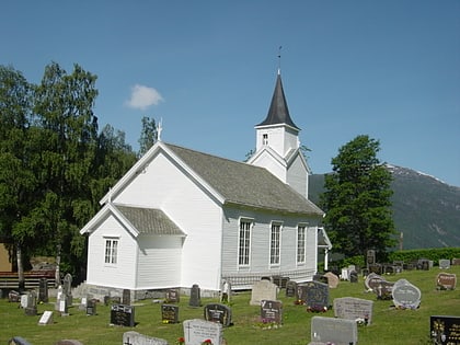 Øverdalen Church