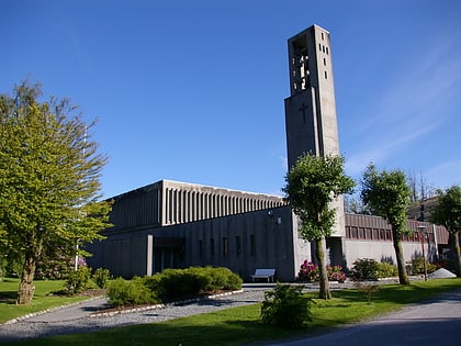 strusshamn church askoy
