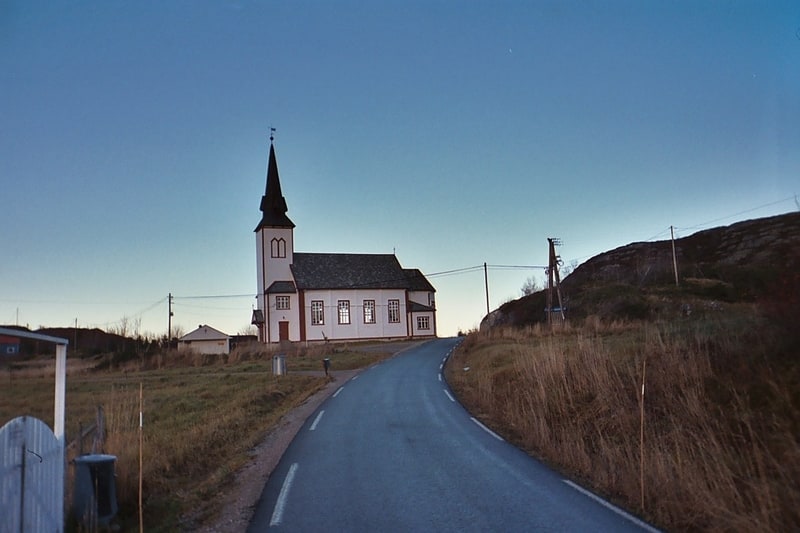nordbotn church fjellvaersoya