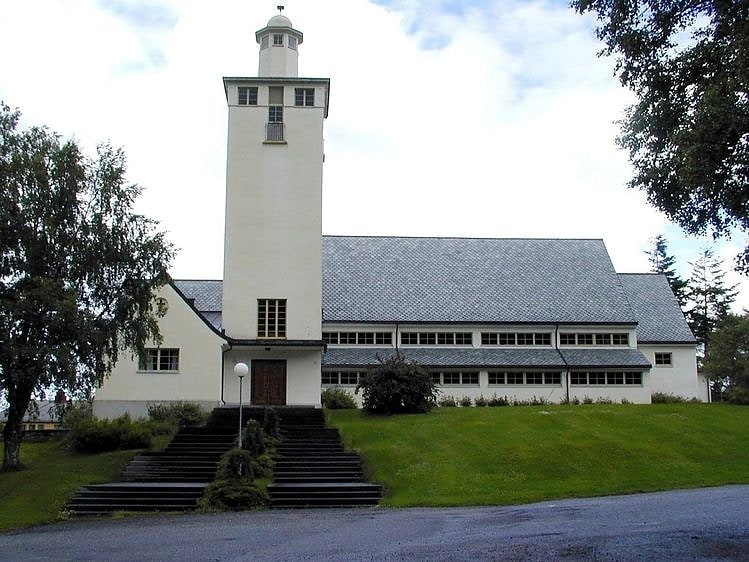 langevag church sula island