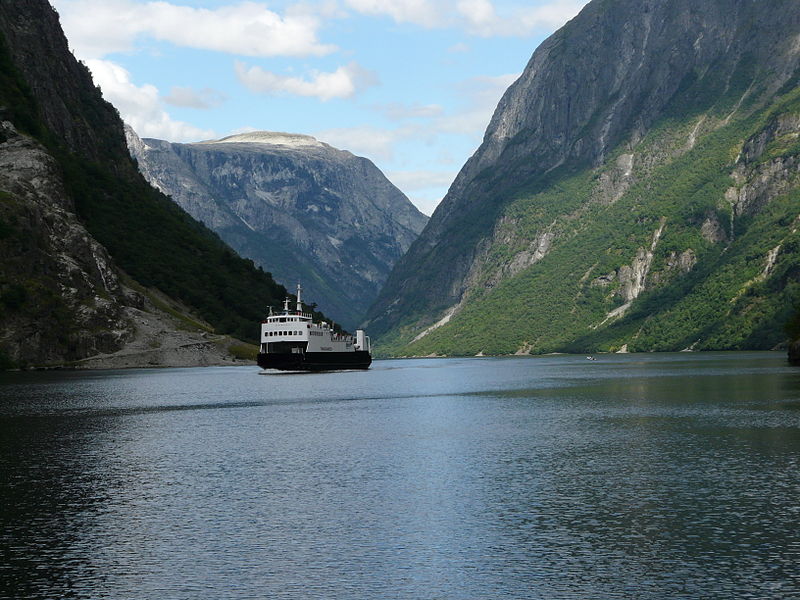 Fiordo de Nærøy