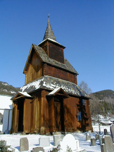 Iglesia de madera de Torpo