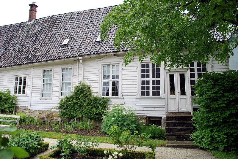 Damsgård Manor
