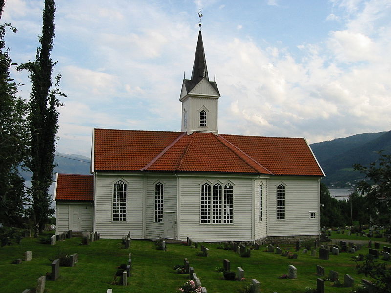 Tjugum Church