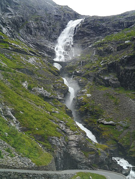 Åndalsnes and Romsdal valley