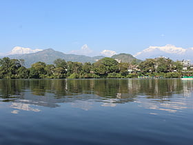 Lac Phewa