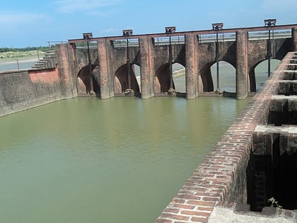Chandra Nahar Canal