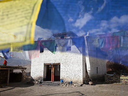 narsingh monastery area de conservacion del annapurna