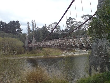 clifden suspension bridge tuatapere