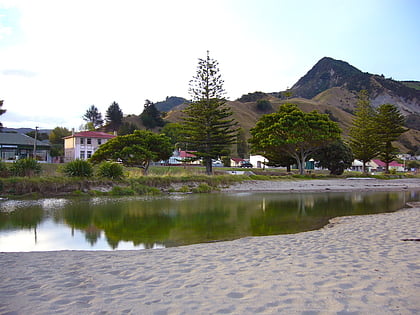 Tokomaru Bay
