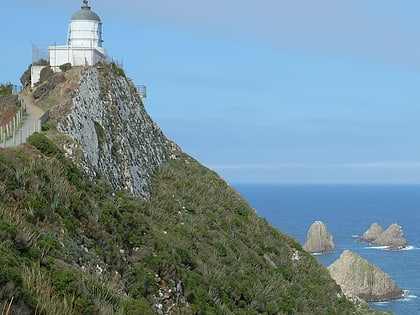 nugget point lighthouse