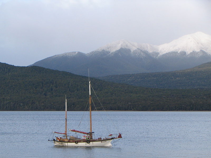 Lac Te Anau