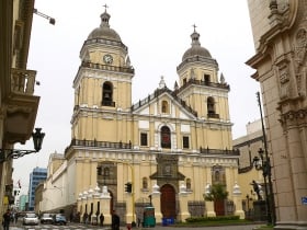 Basílica y convento de San Pedro