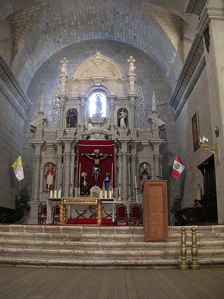 Cathédrale Saint-Charles-Borromée de Puno