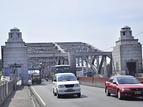 Puente colgante de Manila