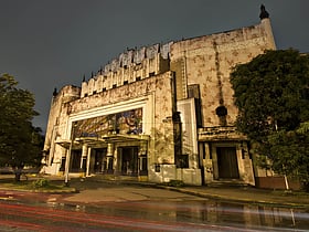 manila metropolitan theater manille