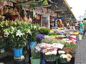 Dangwa flower market