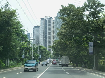 lawton avenue taguig