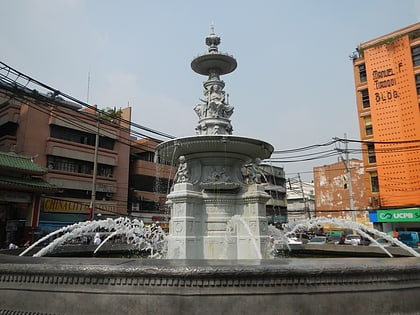 carriedo fountain manila