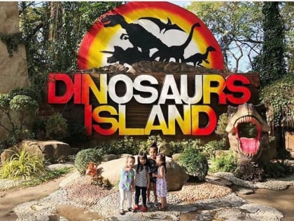 Dinosaurs Island Clark