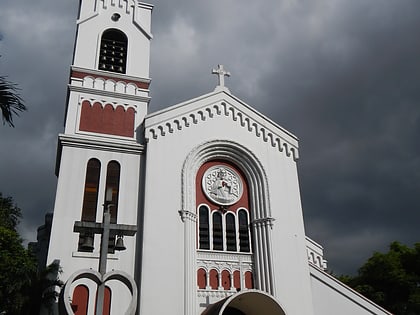 iglesia del sagrado corazon de jesus talim island