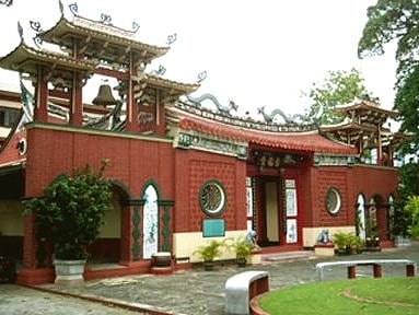 manila chinese cemetery