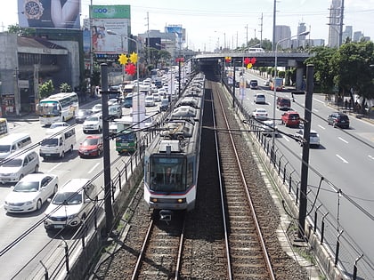 estrella flyover makati city