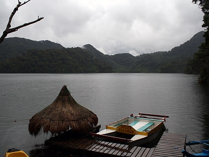 Lago Balinsasayao