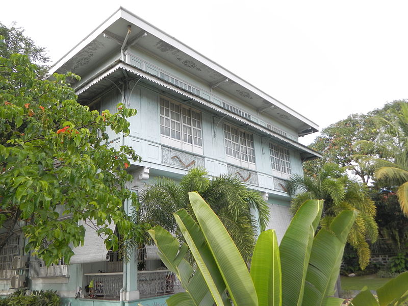 Lazatin House