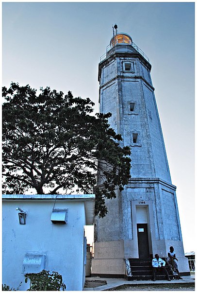 Bagacay Point Lighthouse