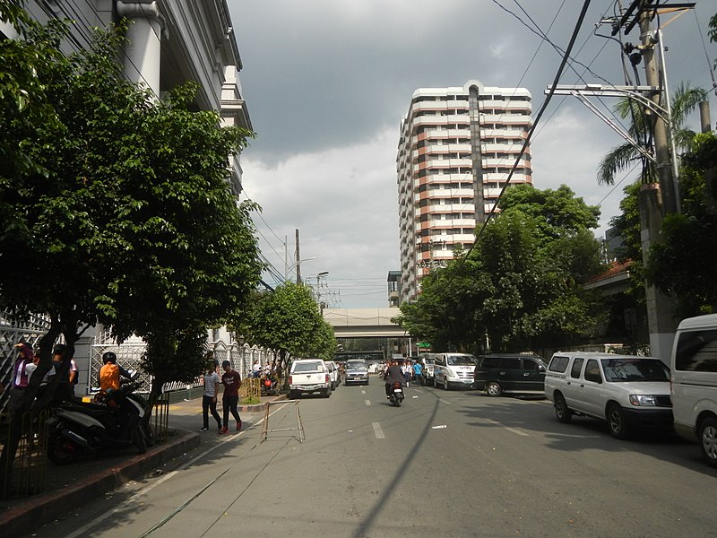 Padre Faura Street