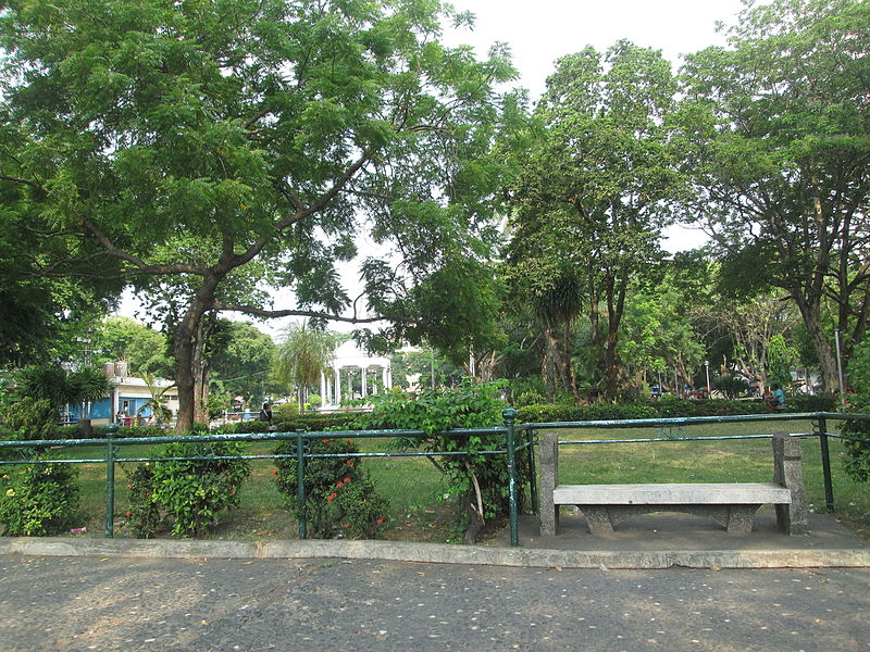 Plaza pública de Bacolod