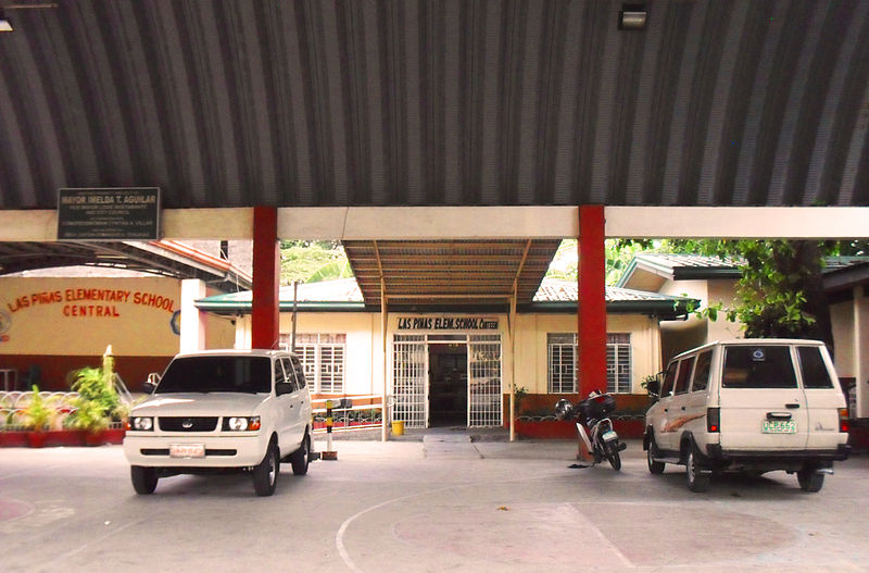 Las Piñas Gabaldon Hall