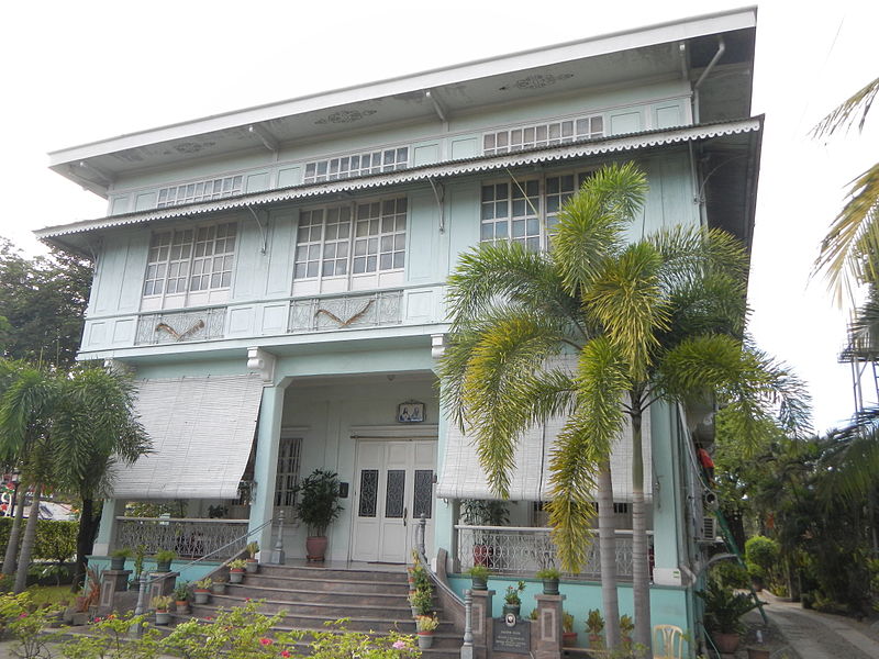 Lazatin House