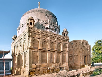 tomb of tharo khan hyderabad