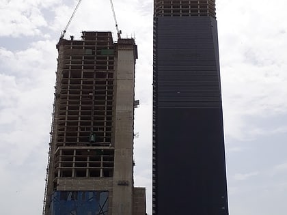 bahria icon tower karachi