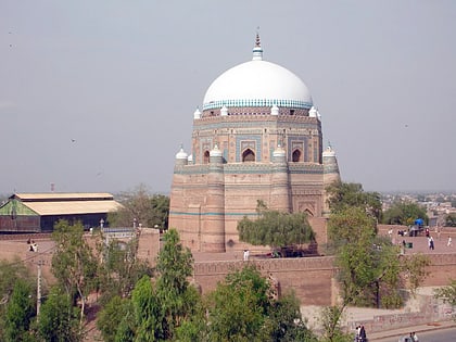 tomb of shah rukn e alam multan