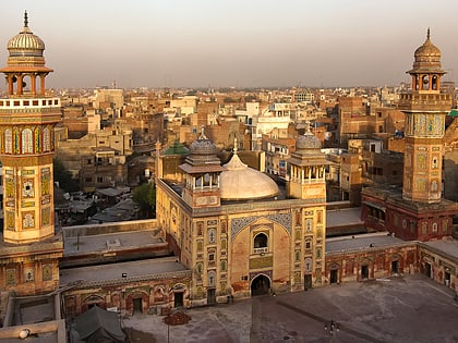 mezquita de wazir khan lahore