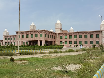 mehran university of engineering and technology hajdarabad