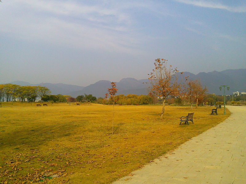 Fatima Jinnah Park