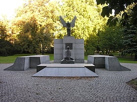pomnik ofiar zbrodni katynskiej wroclaw