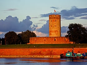 forteresse de wisloujscie gdansk