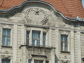 Max Zweininger Building