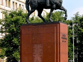pomnik jozefa pilsudskiego katowice