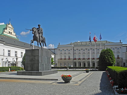 monument to prince jozef poniatowski in warsaw