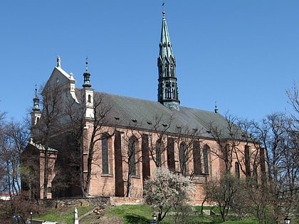 catedral basilica de la natividad de la santisima virgen maria sandomierz