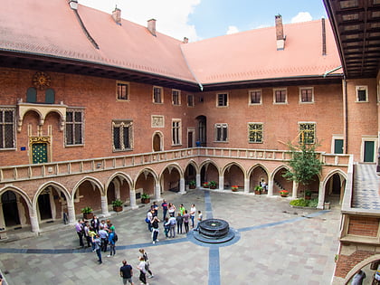 collegium maius uniwersytetu jagiellonskiego krakow