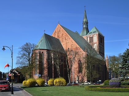concatedral y basilica de la asuncion kolobrzeg