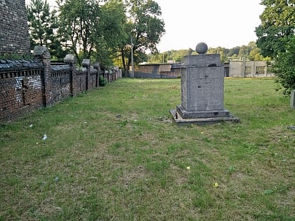 zniszczony pomnik siemianowice slaskie