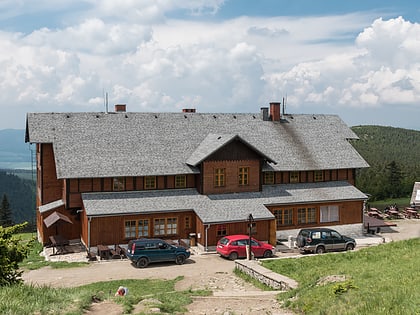 snieznik hutte